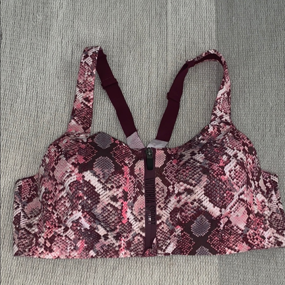 Victoria’s Secret Sports Bra 36C